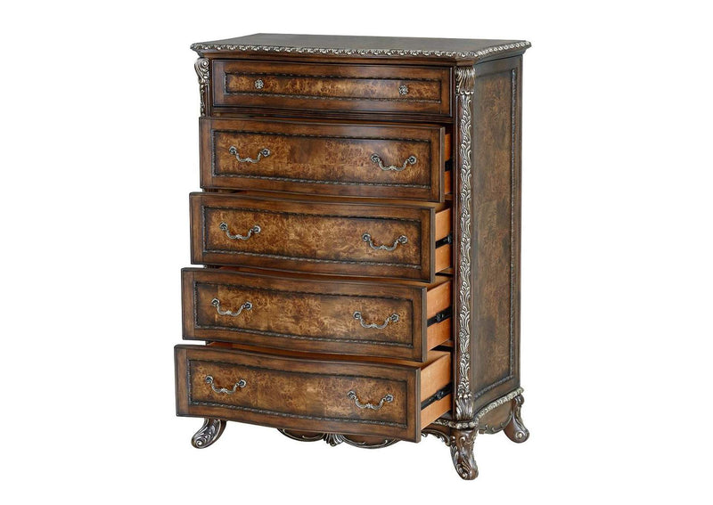 BD03066 Devany Chest