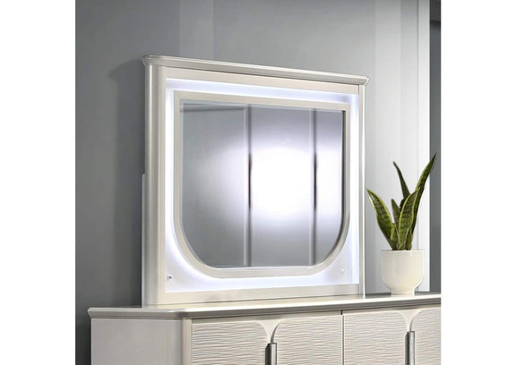BD03794 Laveda Mirror with Led