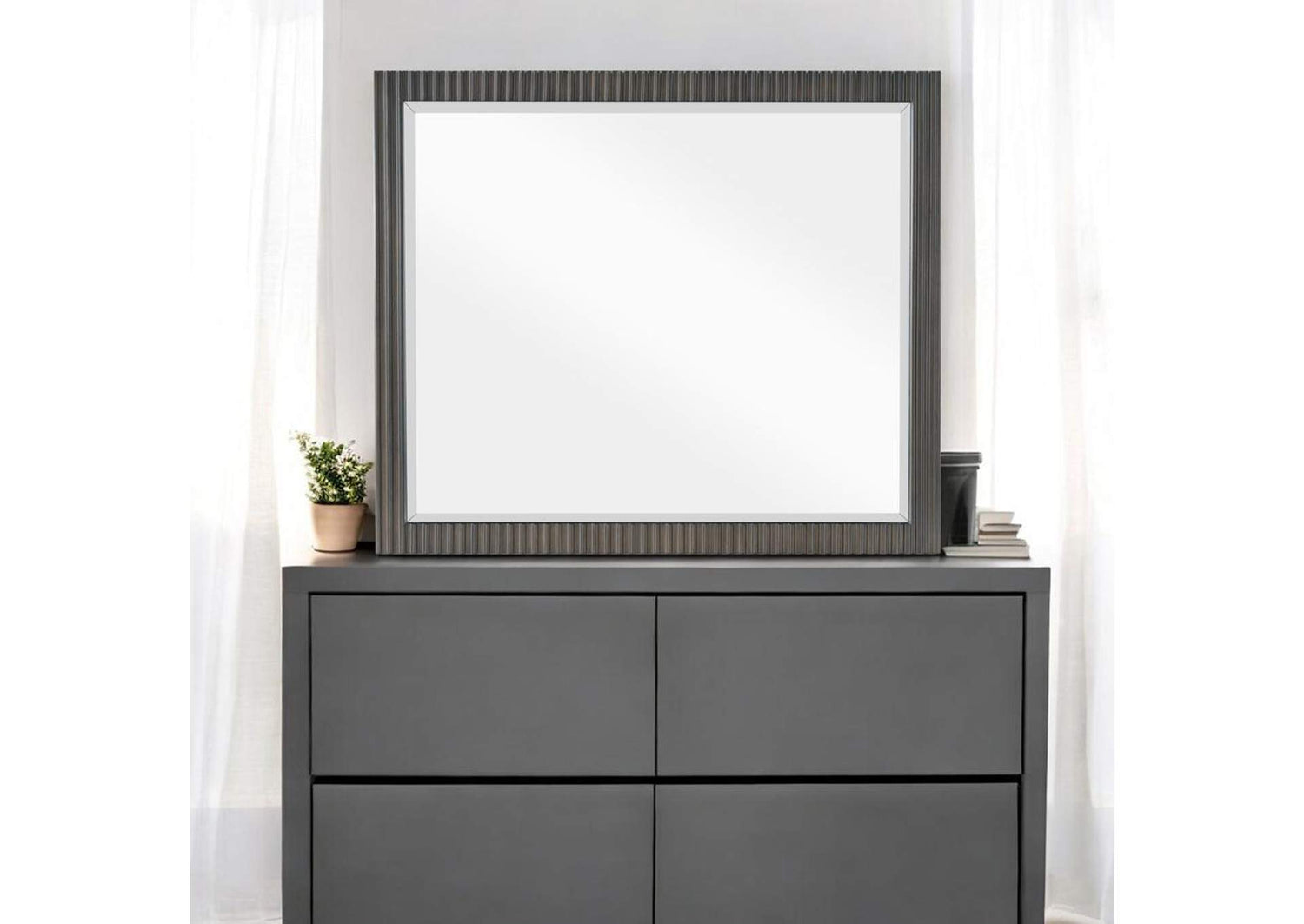 BD04094 Clayten Mirror