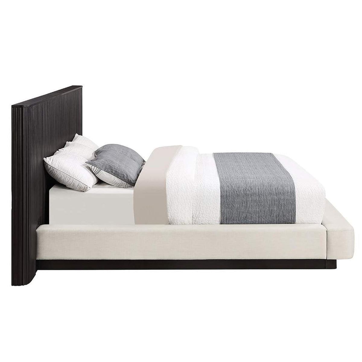 BD04241EK Clayten Eastern King Bed