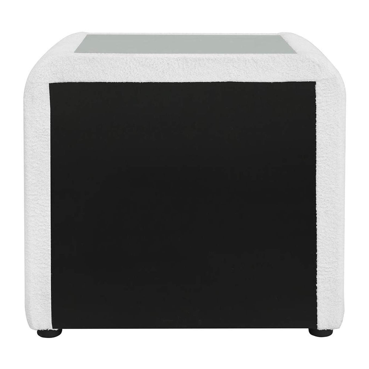 BD04753 Shelyn Nightstand