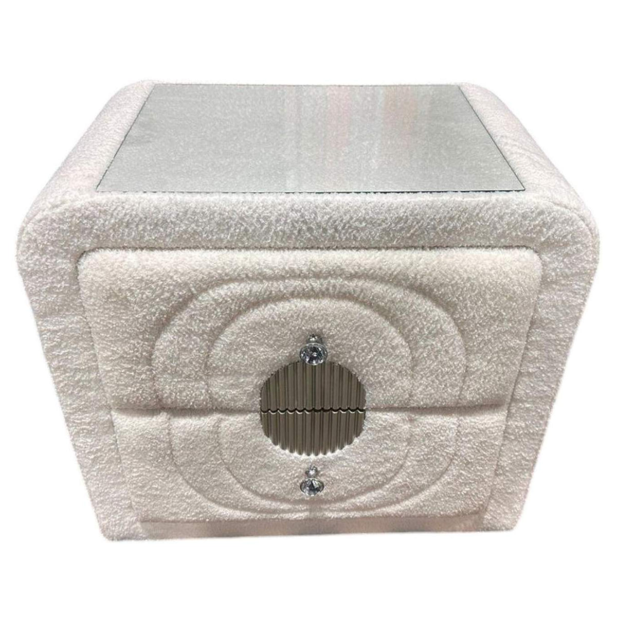 BD04753 Shelyn Nightstand