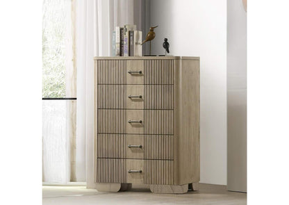 BD04876 Lakkari Chest