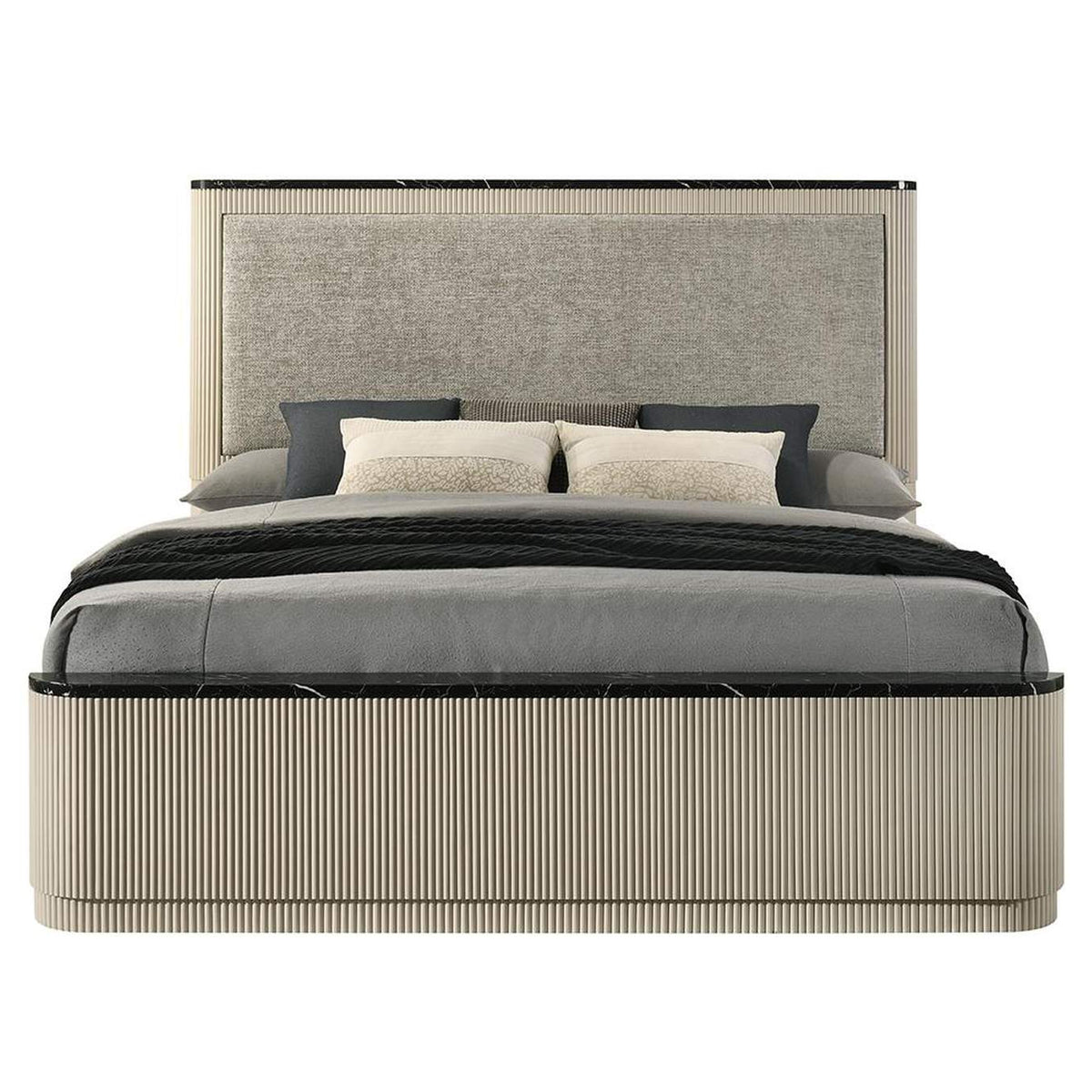 BD04882Q Travonte Queen Bed