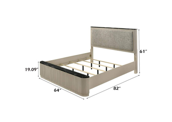 BD04882Q Travonte Queen Bed
