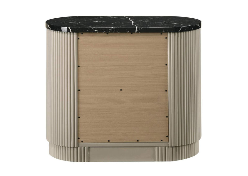 BD04883 Travonte Nightstand