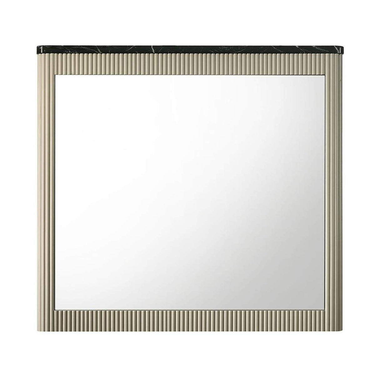 BD04884 Travonte Mirror