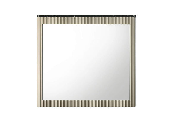 BD04884 Travonte Mirror