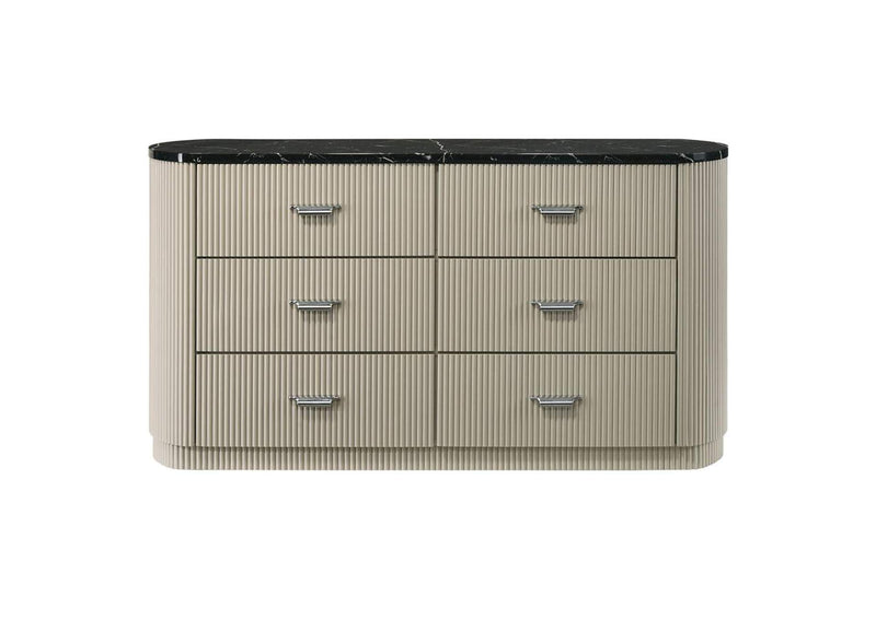 BD04885 Travonte Dresser