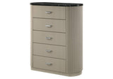BD04886 Travonte Chest