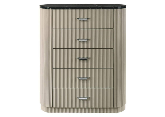 BD04886 Travonte Chest