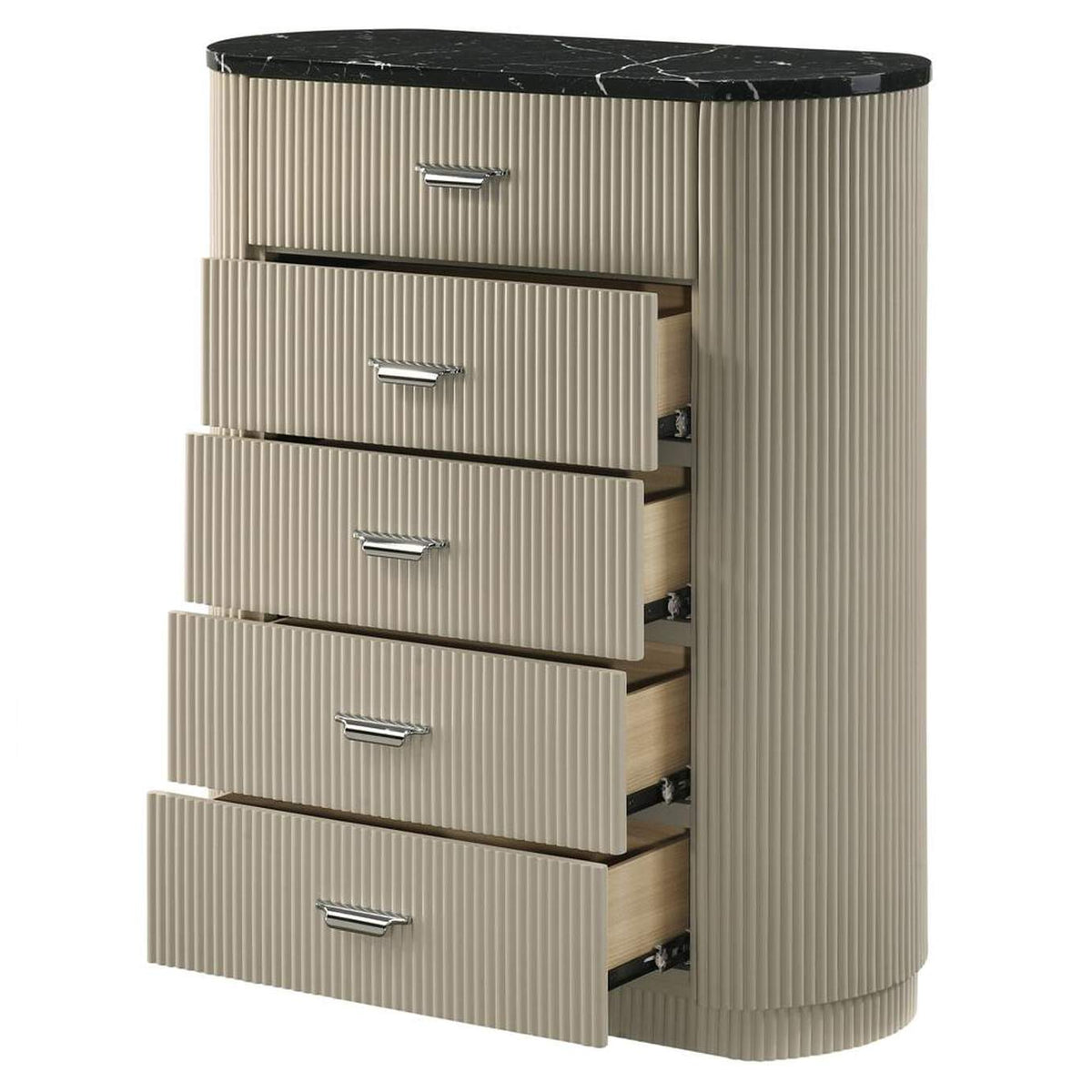 BD04886 Travonte Chest