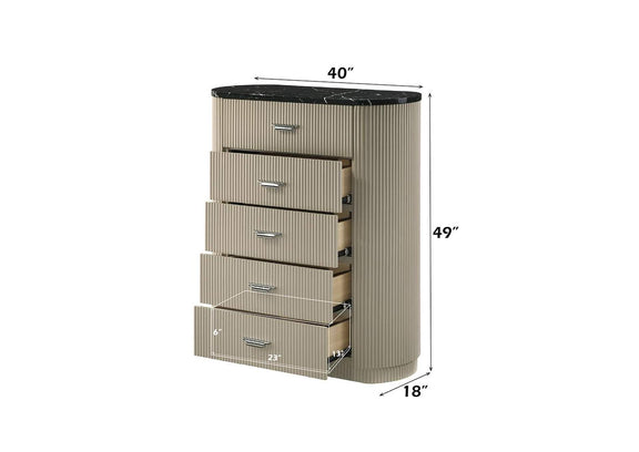 BD04886 Travonte Chest