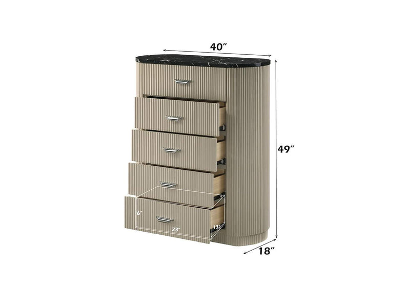 BD04886 Travonte Chest