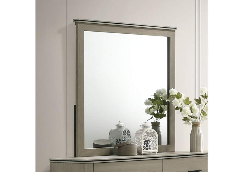 BD05144 Joanna Mirror