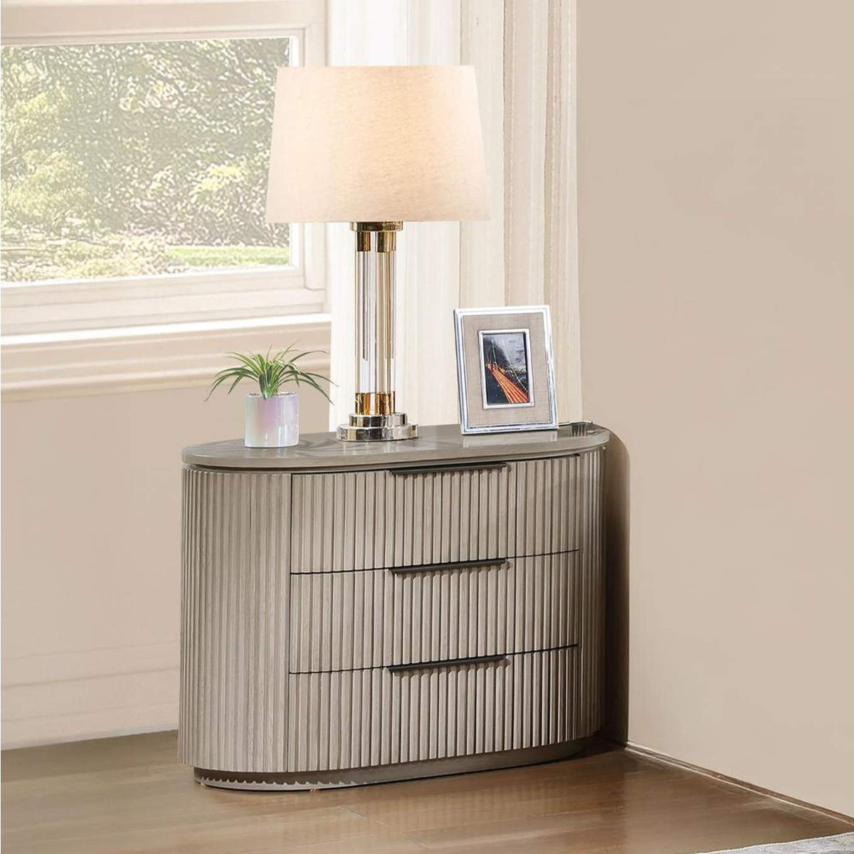 BD05433 Leanna Nightstand with USB Port