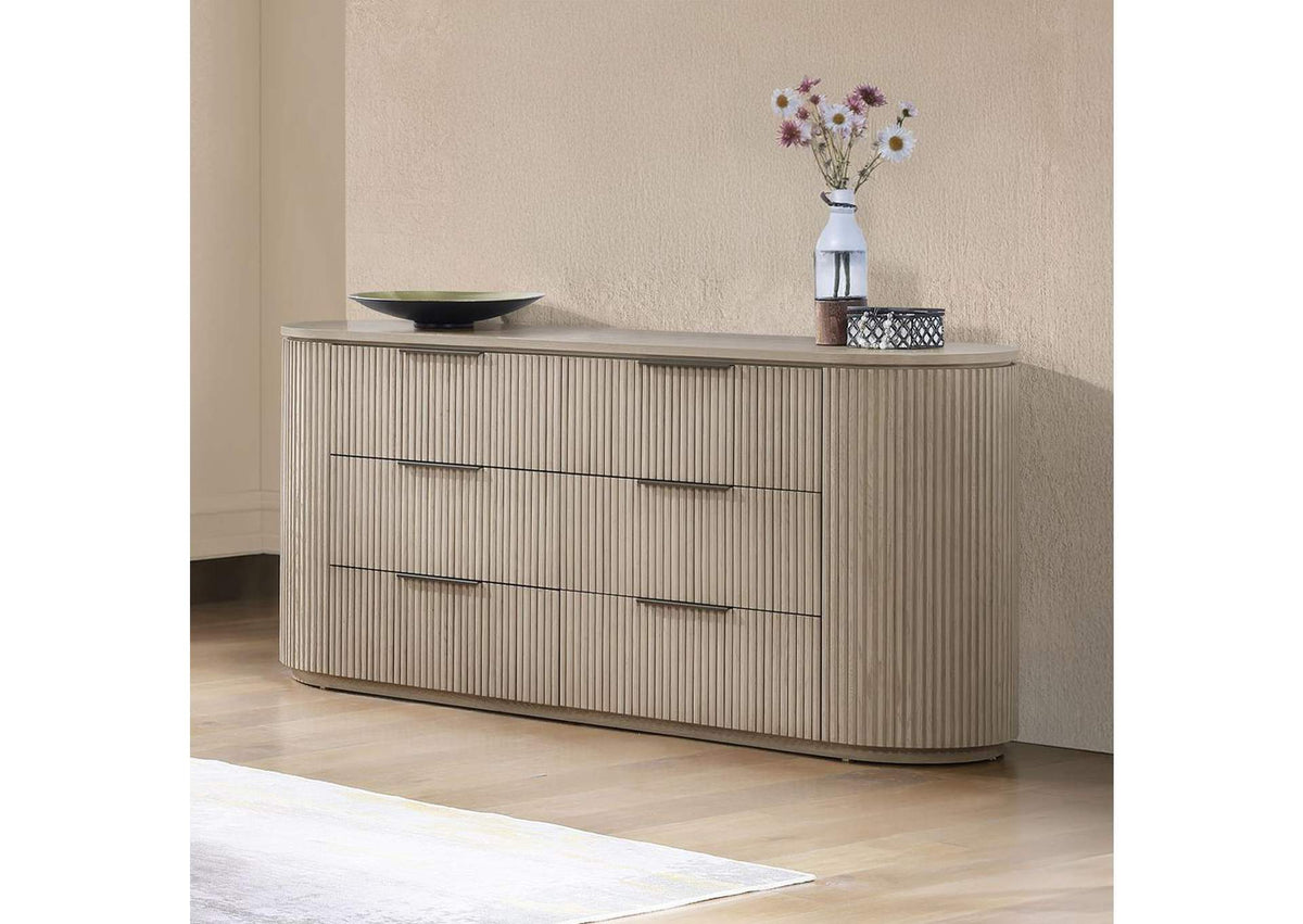 BD05435 Leanna Dresser