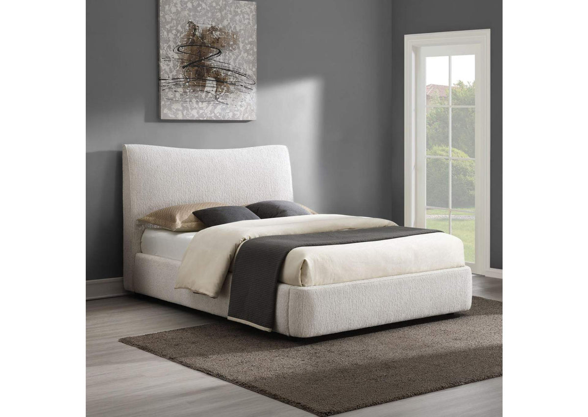 BD05461EK Renee Eastern King Bed