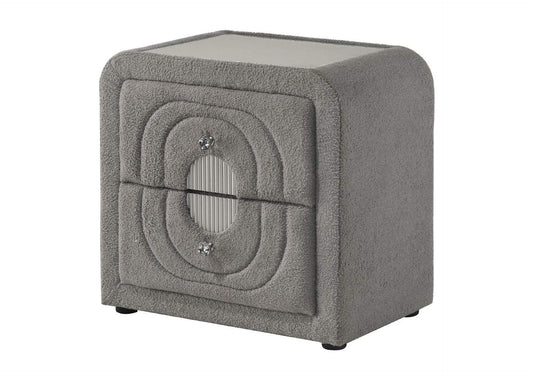 BD05653 Shelyn Nightstand