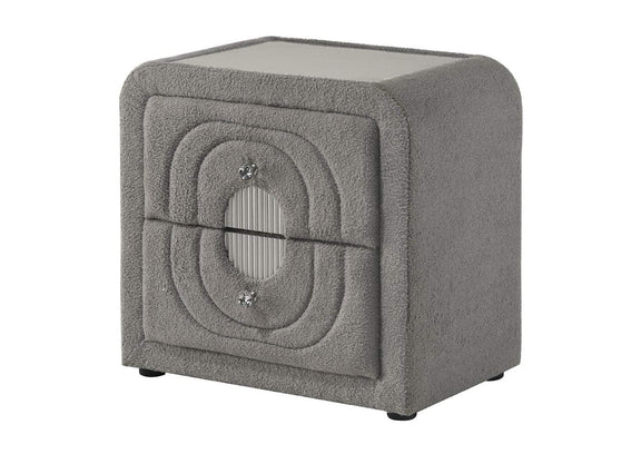 BD05653 Shelyn Nightstand