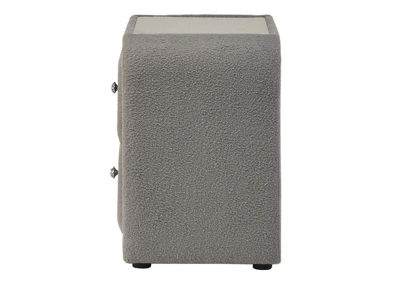 BD05653 Shelyn Nightstand