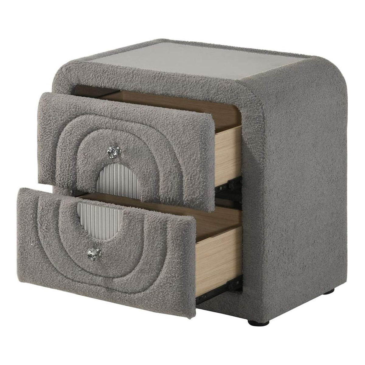 BD05653 Shelyn Nightstand