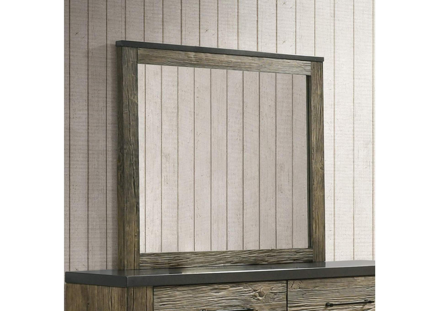 BD06004 Lance Mirror
