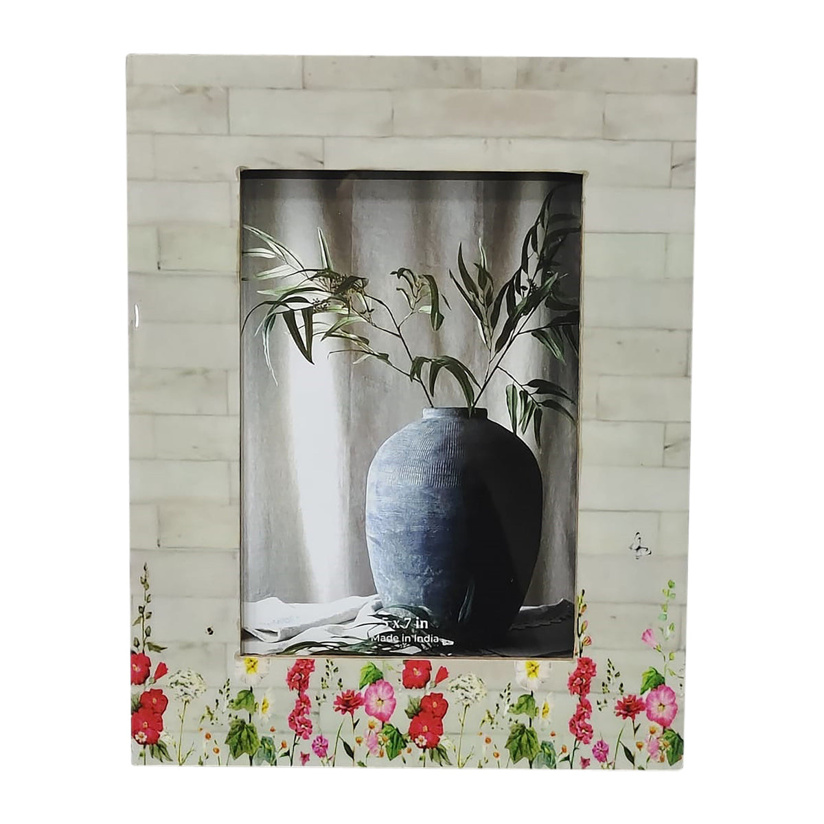Resin 5 x 7" Pink Flower Field Photo Frame - Multi