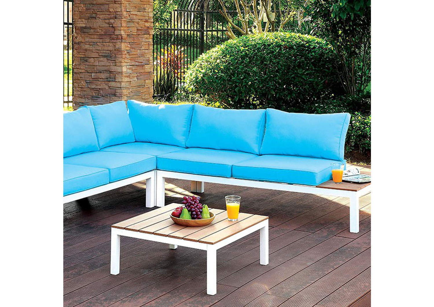 Winona Patio Sectional w/ Ottoman