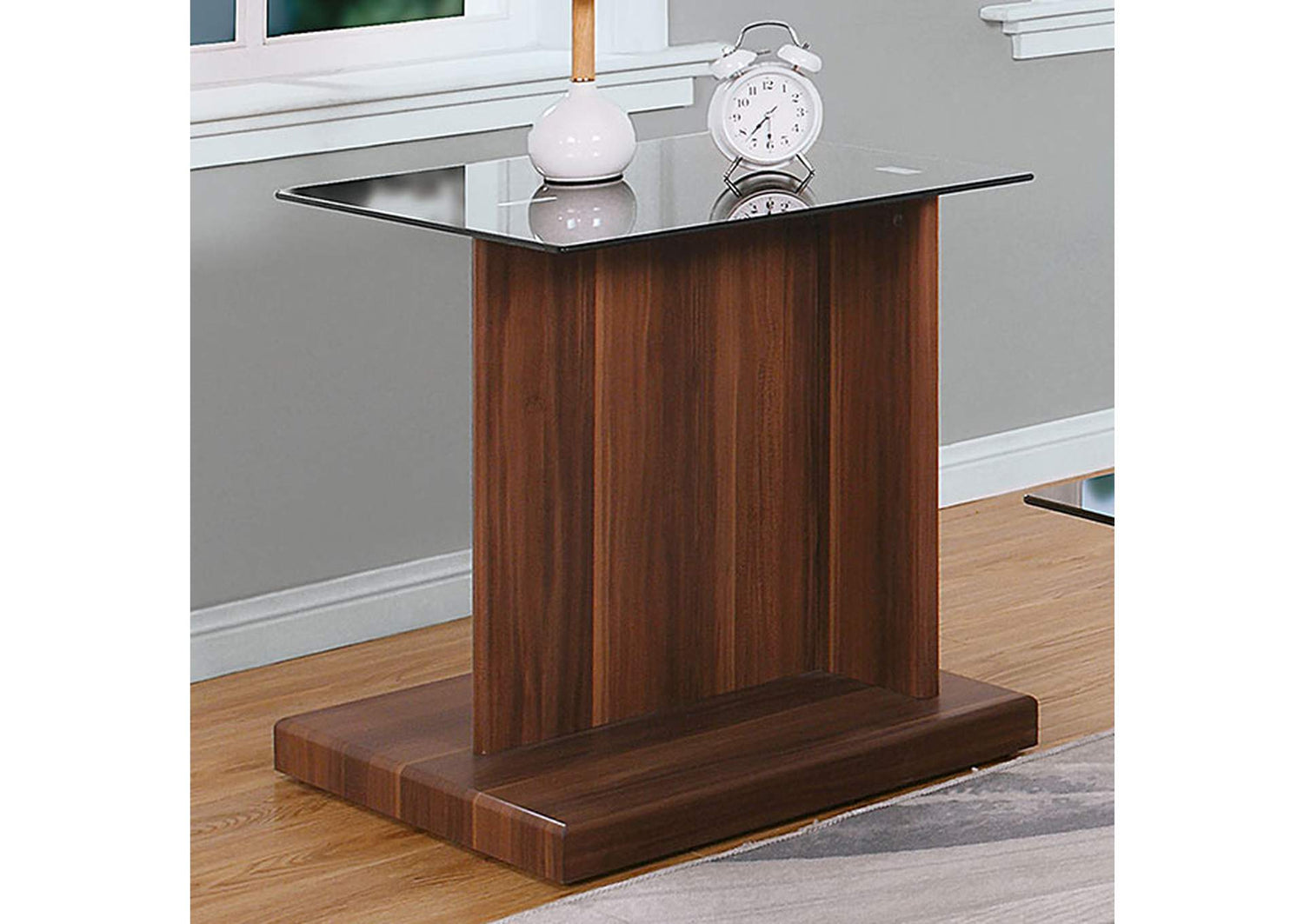 Mannedorf End Table