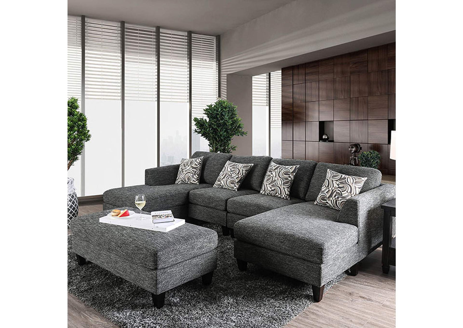 Lowry Sectional w/ Ottoman