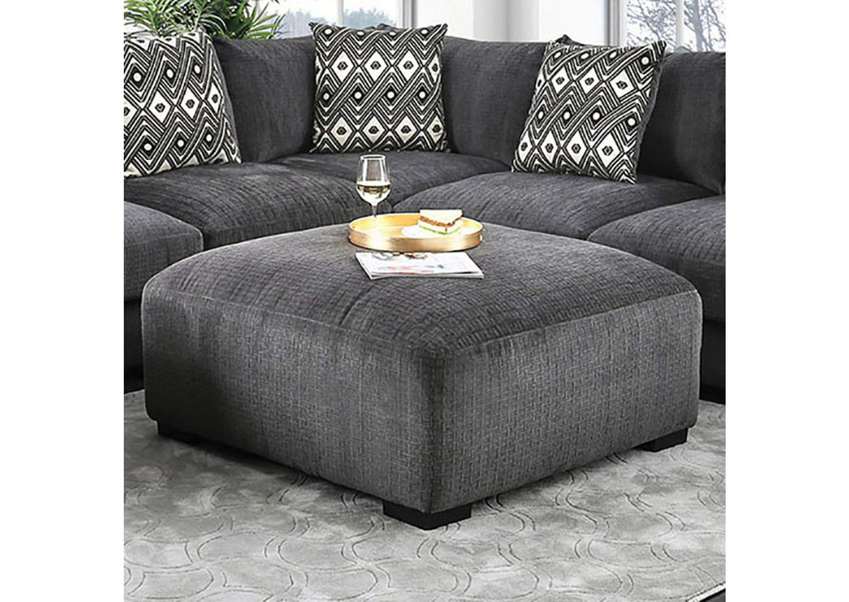Kaylee Ottoman