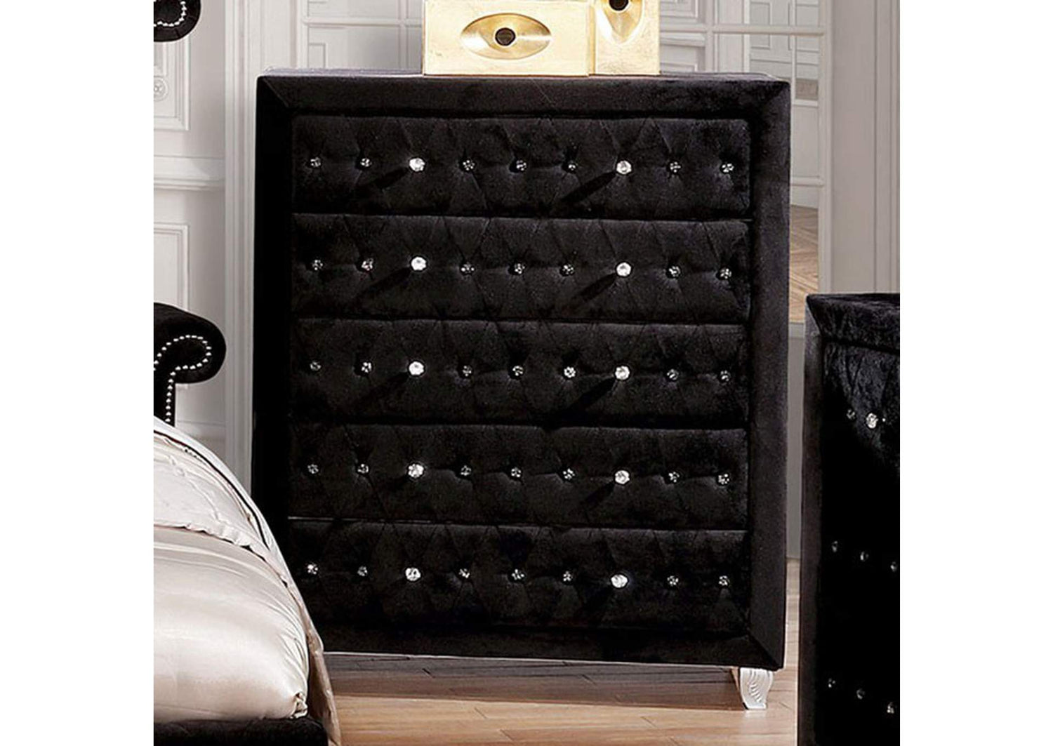 Alzir Chest