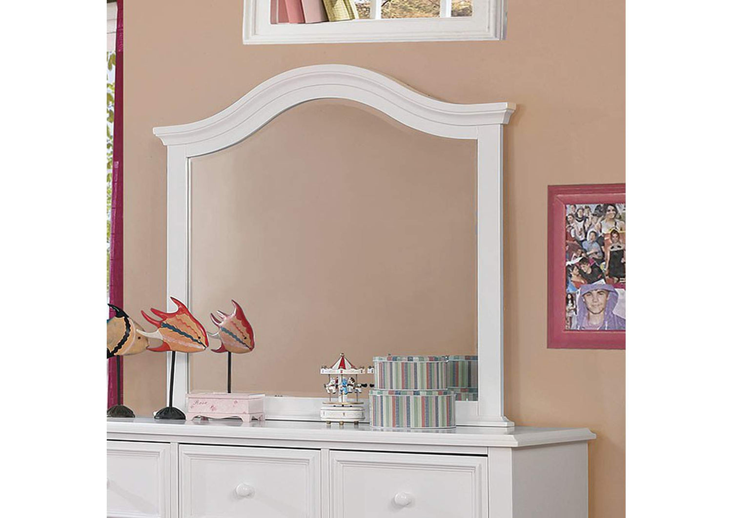 Olivia Mirror
