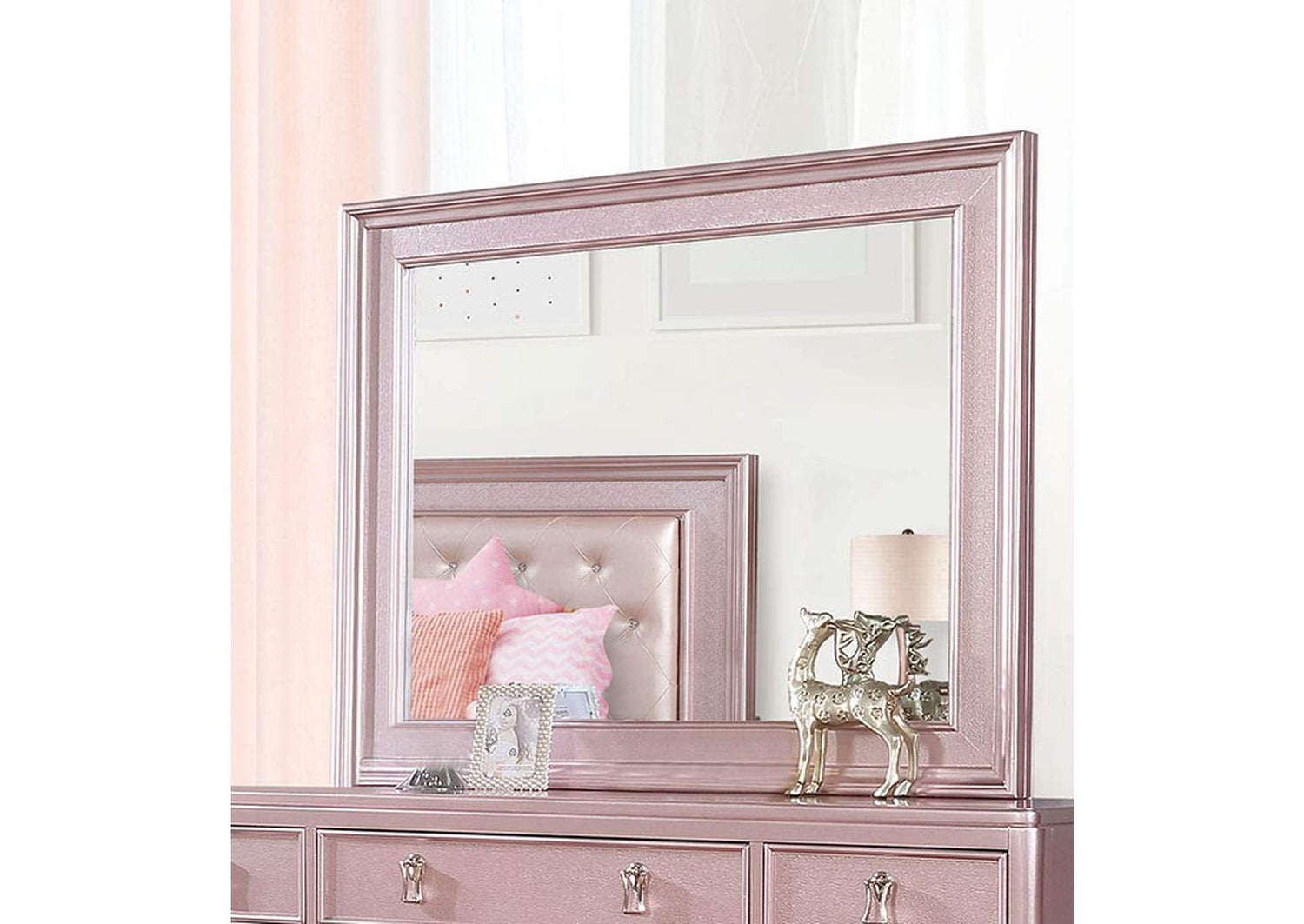 Avior Mirror