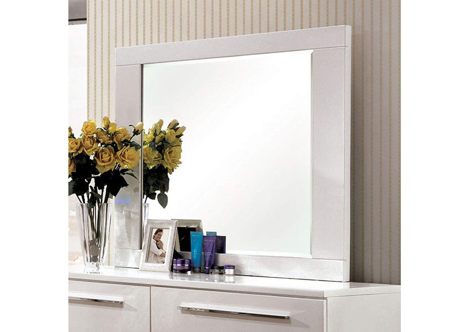 Clementine Mirror