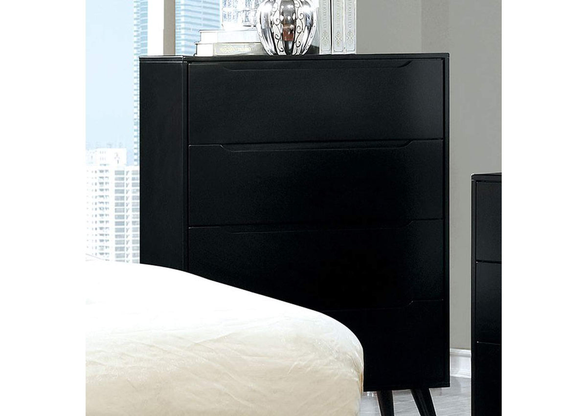 Lennart Chest