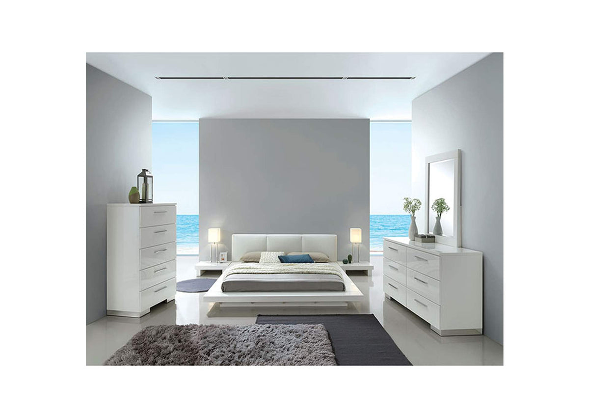 CM7550D Christie Dresser