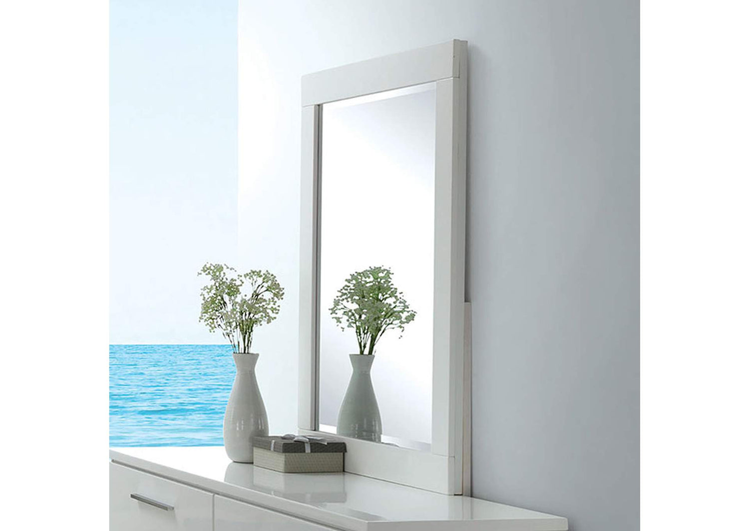 Christie Mirror