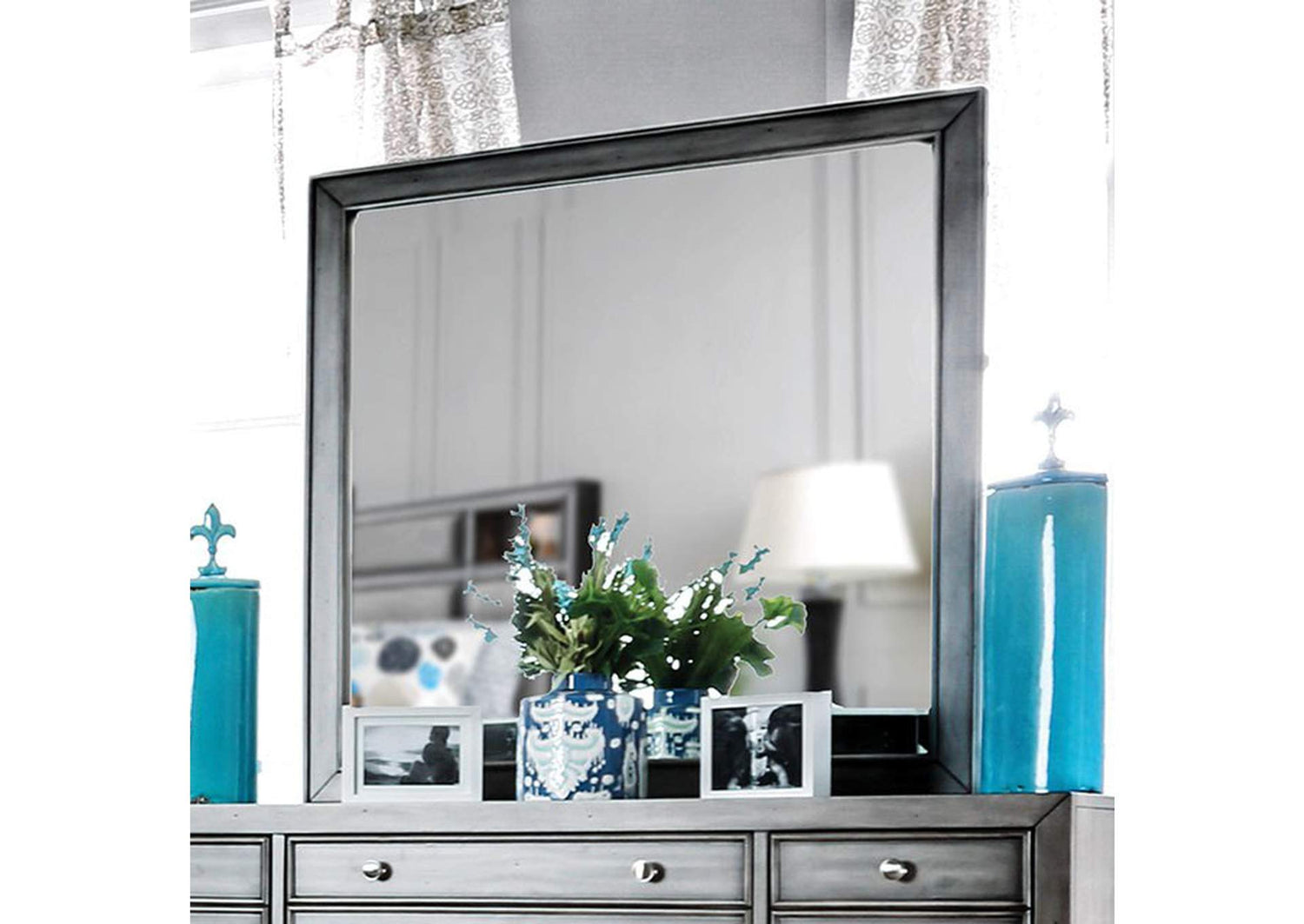 Daphne Mirror
