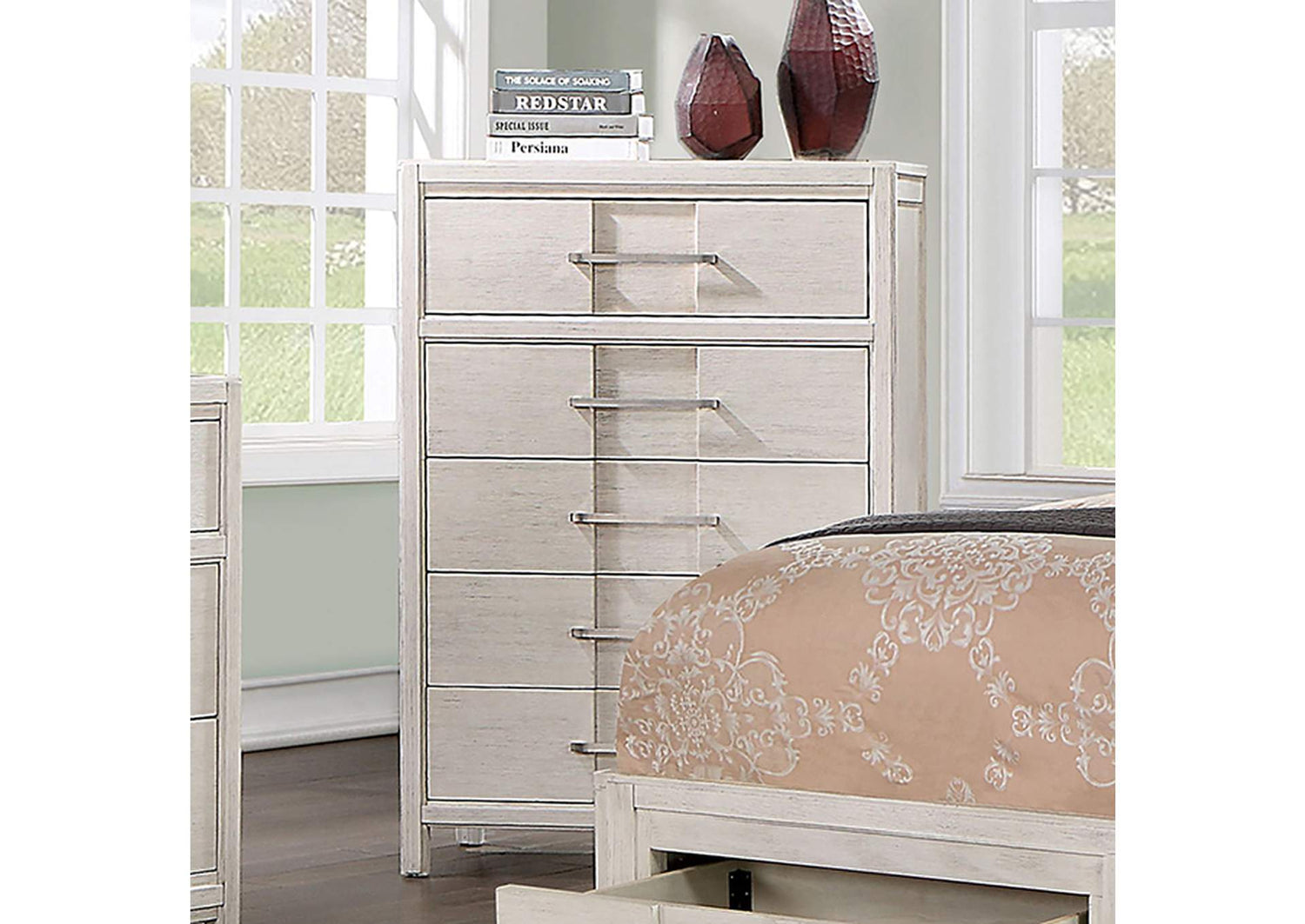 Berenice Chest