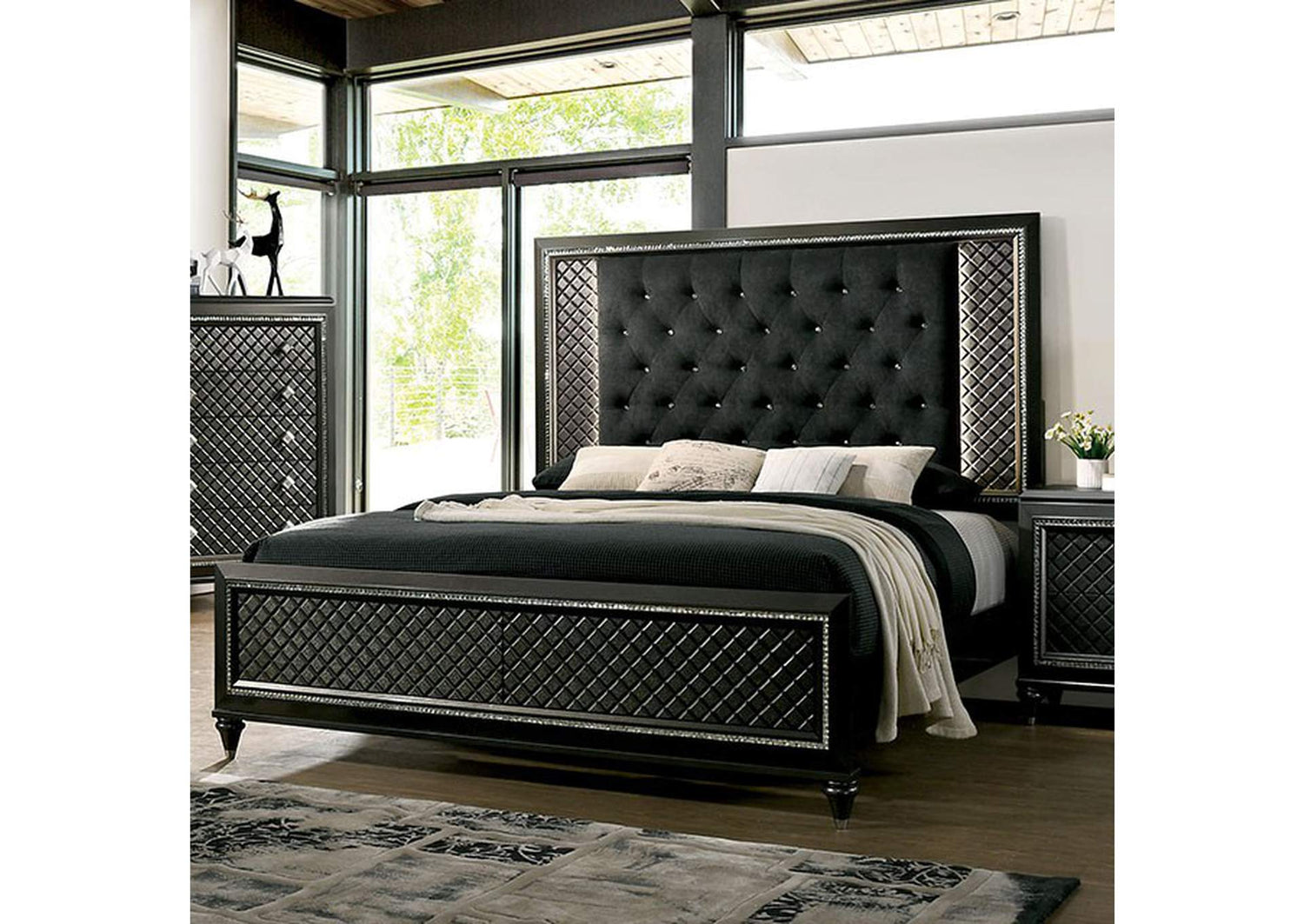 Demetria Queen Bed