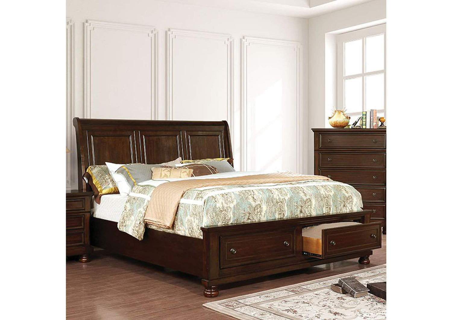 Castor Queen Bed
