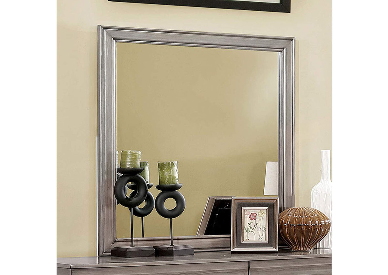 Eugenia Mirror