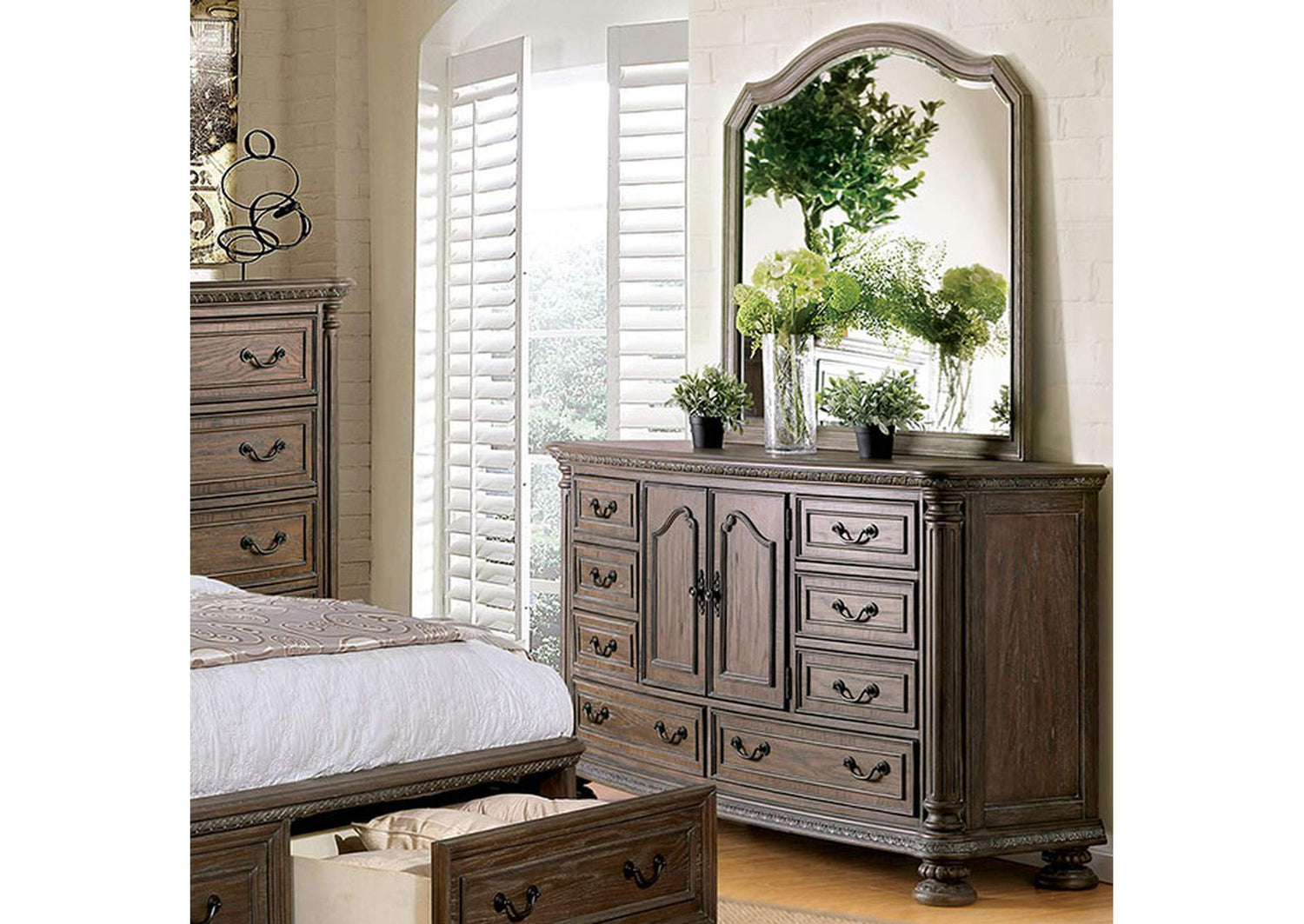 Persephone Dresser