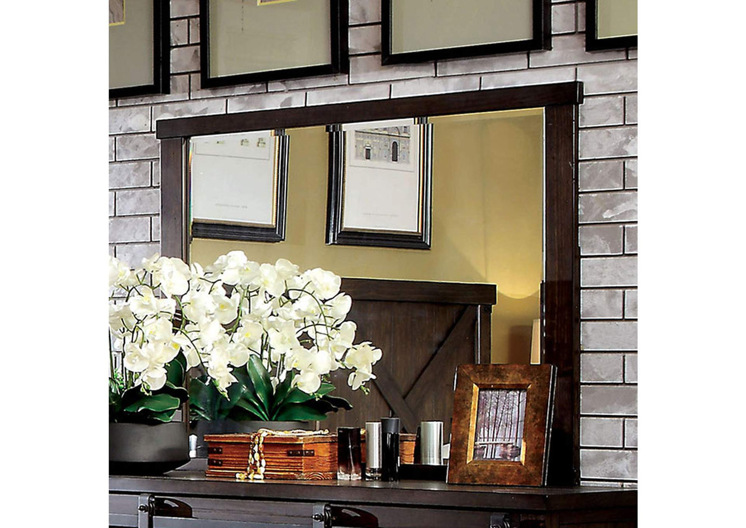 Bianca Mirror