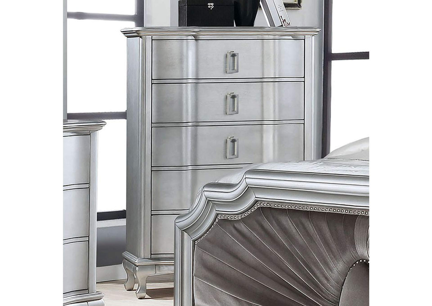 Aalok Chest