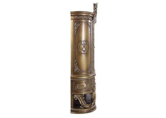 DN00480 Constantine Curio