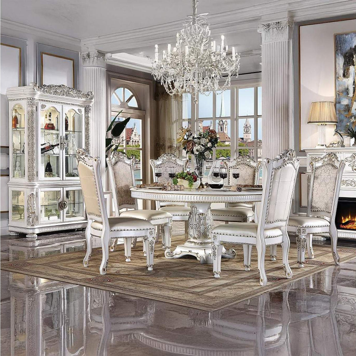 DN01223 Vendome Curio