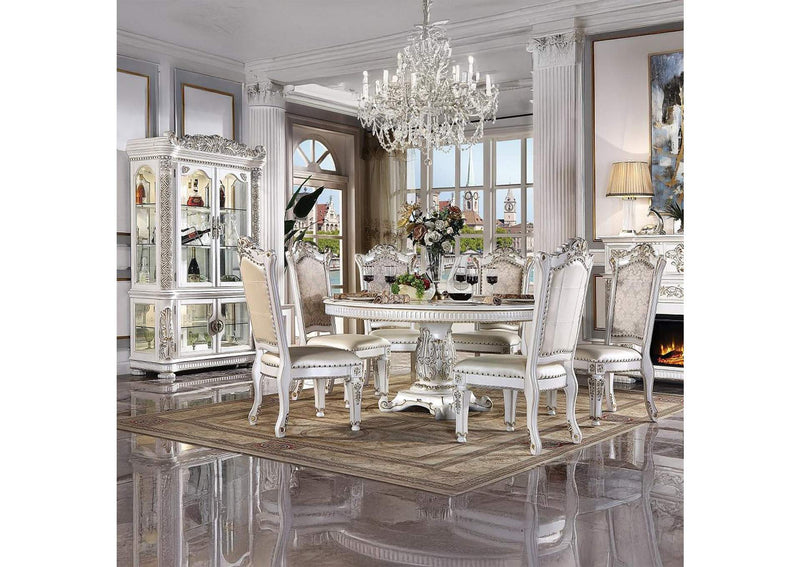 DN01223 Vendome Curio